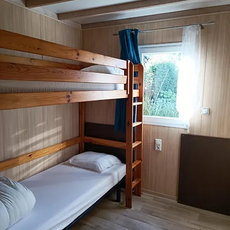 Site Naturel Proche Lac, 20 Mn Des Plages Vendee - 6 Pers Camping